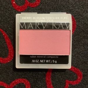 Mary Kay Mineral cheek color Cherry Blossom